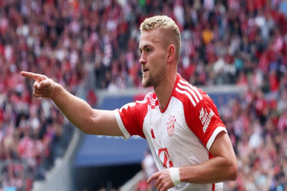 بایرن مونیخ قیمت ماتیاس دلیخت را تعیین کرد - اخبار منچستریونایتد بایرن مونیخ قیمت ماتیاس دلیخت را تعیین کرد