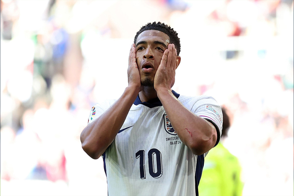 ستاره یونایتد توپ طلا را به بلینگام داد ستاره یونایتد توپ طلا را به بلینگام داد