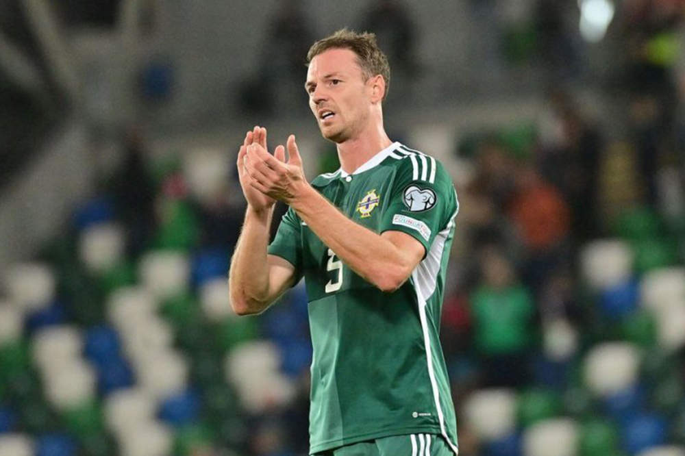 خداحافظی مدافع منچستریونایتد از بازیهای ملی - اخبار منچستر یونایتد خداحافظی مدافع منچستریونایتد از بازیهای ملی