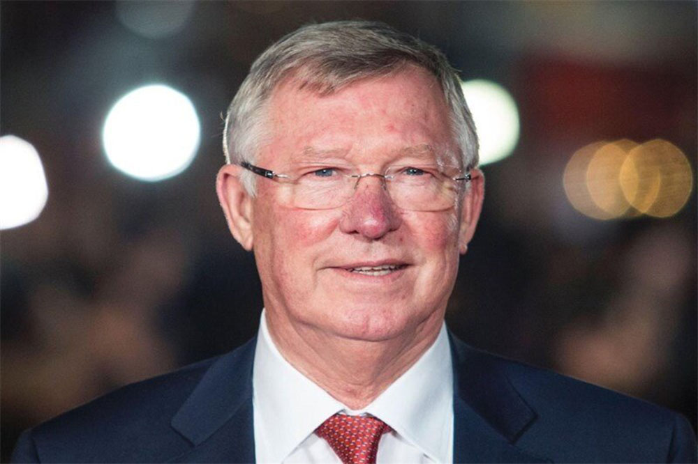 اعتراف فرگوسن: دلم برای نیمکت یونایتد تنگ‌ شده!