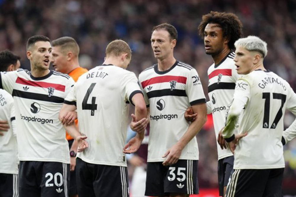 تنهاخ به فرگوسن رسید: بدترین یونایتد 35 سال اخیر! - اخبار منچستریونایتد تنهاخ به فرگوسن رسید: بدترین یونایتد 35 سال اخیر!