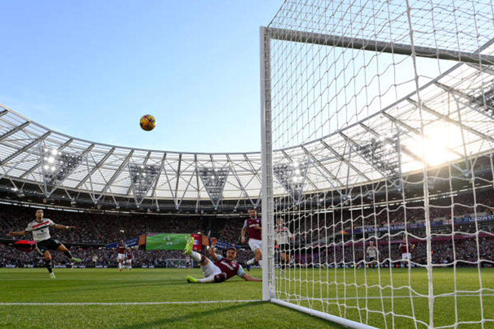 انتقاد شدید هواداران یونایتد از دالو: تو جنایتکاری! - اخبار منچشتریونایتد انتقاد شدید هواداران یونایتد از دالو: تو جنایتکاری!