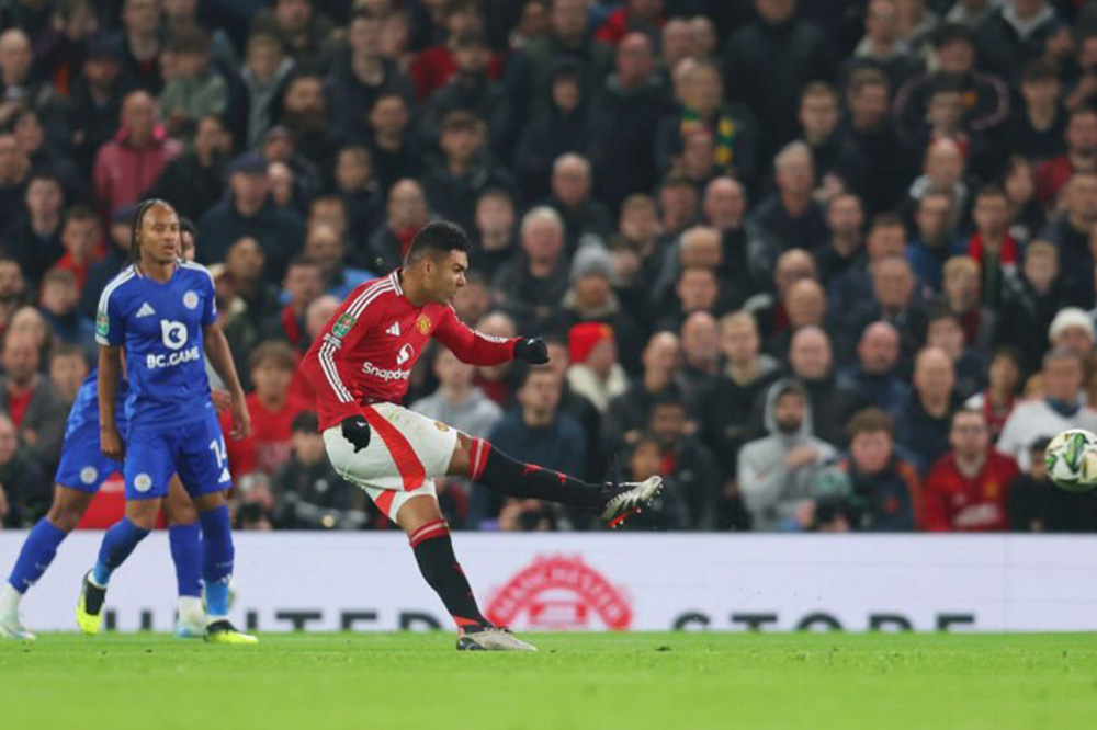 موشک کاسمیرو: اولین گل یونایتد در دوران پسا تن هاخ! - اخبار منچستر یونایتد موشک کاسمیرو: اولین گل یونایتد در دوران پسا تن هاخ!