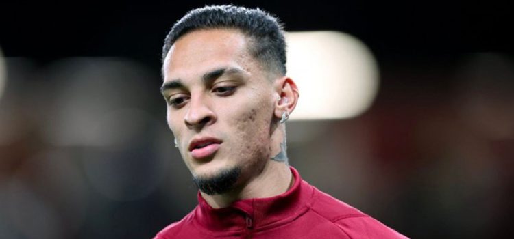 زمان بازگشت مهاجم یونایتد هنوز مشخص نیست