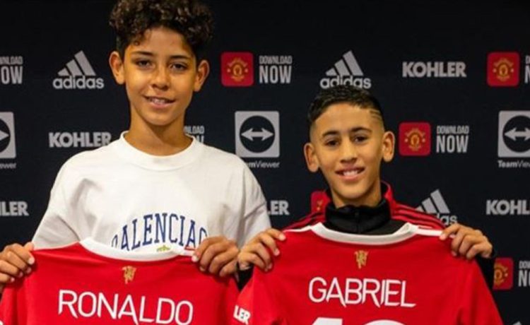 منچستریونایتد در حال آمادهسازی مسی کوچک!