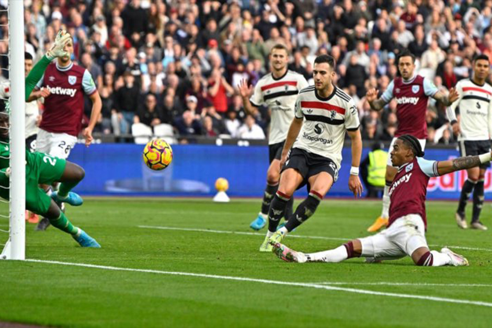 وستهم 2-1 یونایتد: شاید آخرین ساعتهای تنهاخ - اخبار منچستریونایتد وستهم 2-1 یونایتد: شاید آخرین ساعتهای تنهاخ