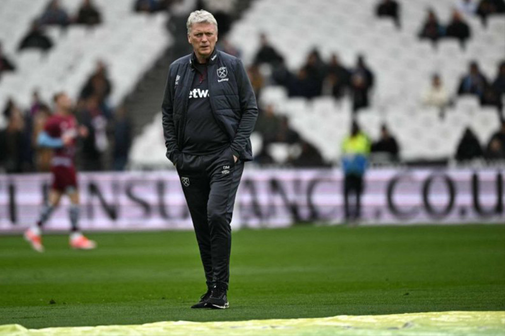 بازیکنان یونایتد پشت سرمربی‌ها پنهان می‌شوند!