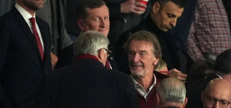 خوش و بش با راتکلیف: فرگی با یونایتد قهر نیست!