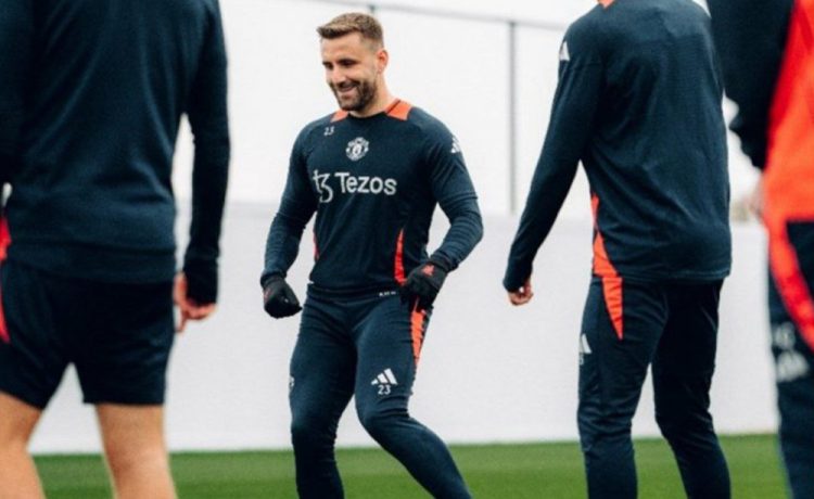 پس از 264 روز غیبت: شاو در تمرینات یونایتد (عکس)