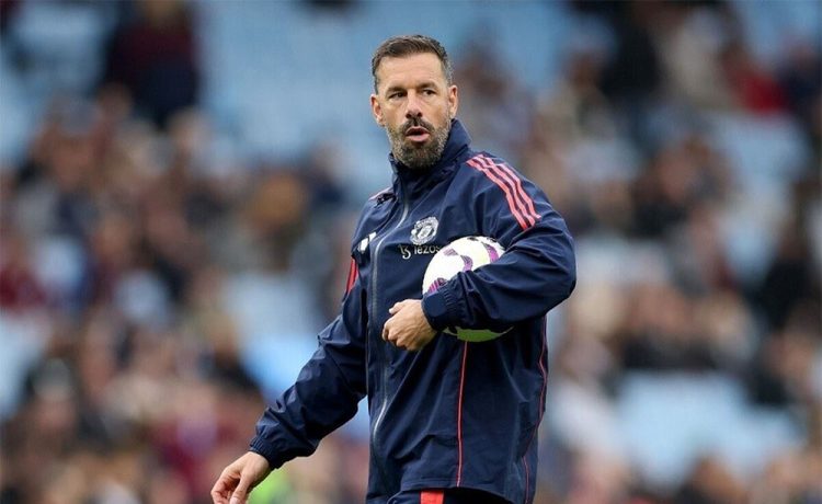 بی‌اطلاعی نیستلروی از آینده‌اش در منچستریونایتد