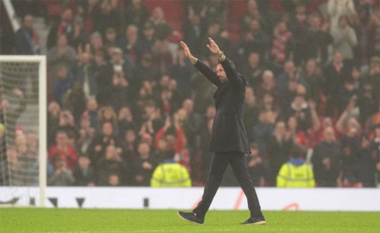 خداحافظی‌ احساسی فن نیستلروی با الدترافورد (عکس)