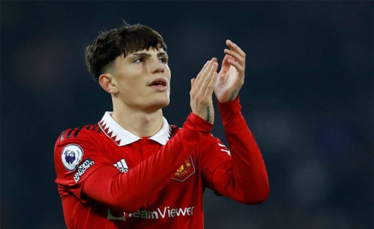 هدیه ویژه گارناچو به هوادار گریان یونایتد (عکس)