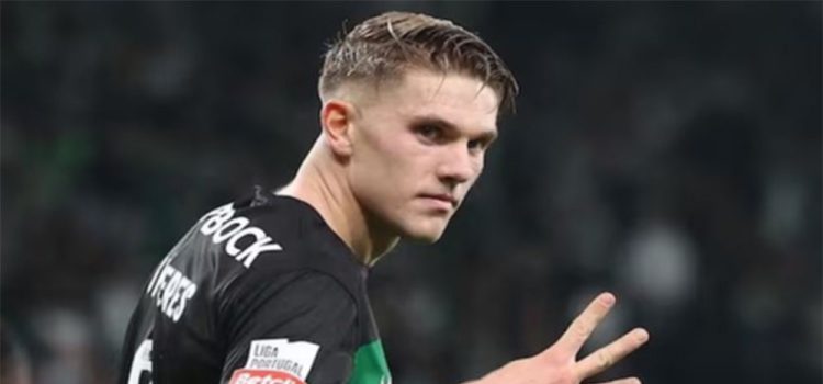 برخلاف خواست آموریم: گیوکرس تحت نظر يونايتد!