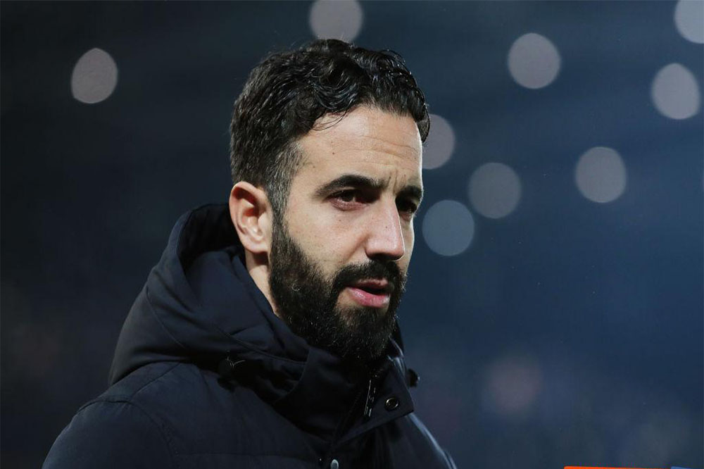 شروع کار آموریم: مستقیم به تمرین یونایتد (عکس) - اخبار منچستر یونایتد شروع کار آموریم: مستقیم به تمرین یونایتد (عکس)