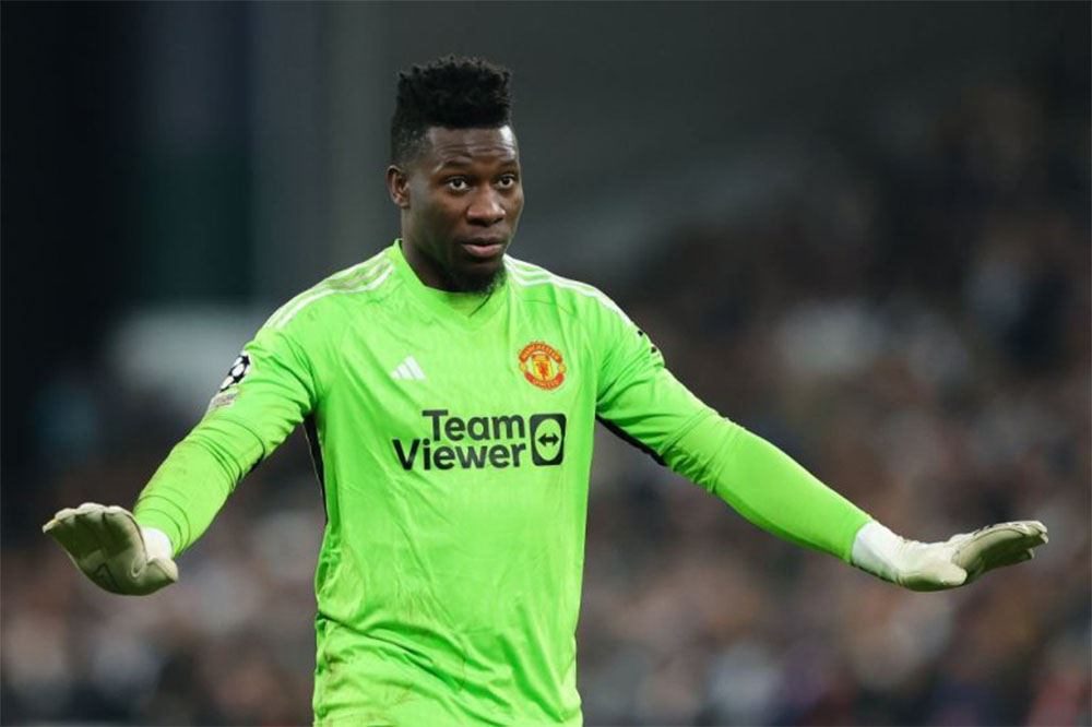 مصاحبه انگیزشی اونانا: وقت گریه کردن نیست! - اخبار منچستریونایتد مصاحبه انگیزشی اونانا: وقت گریه کردن نیست!