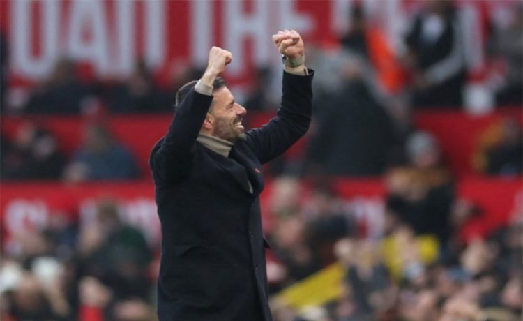 یونایتد 3-0 لستر: خداحافظی باشکوه نیستلروی