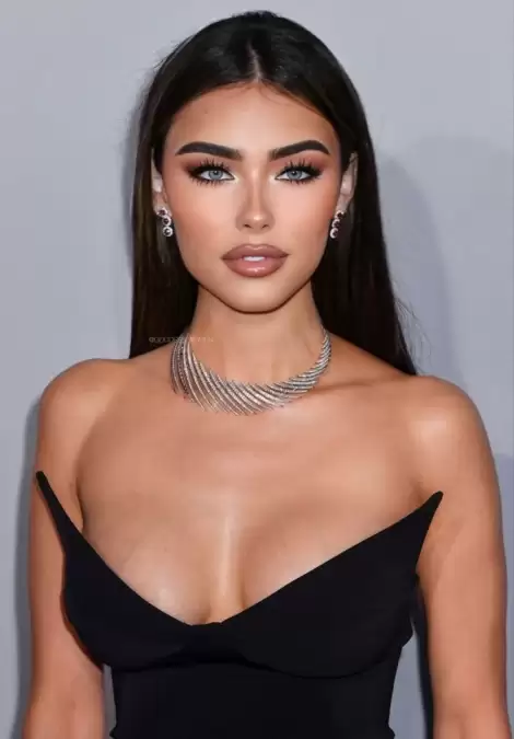 دوست دختر کنان ییلدیز دوست دختر کنان ییلدیز