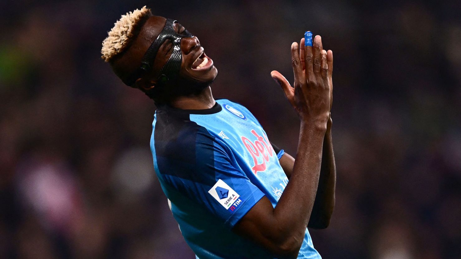 عکس جذاب ویکتور اوسیمن عکس جذاب ویکتور اوسیمن