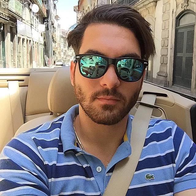 والپیپر علیرضا حقیقی والپیپر علیرضا حقیقی