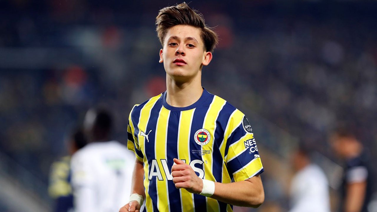 عکس پروفایل آردا گولر