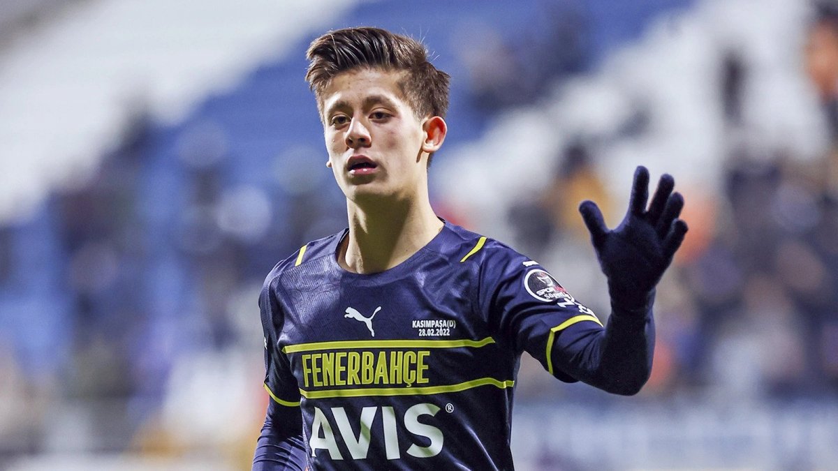 عکس آردا گولر