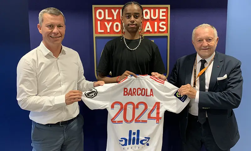 لیون بارکولا لیون بارکولا