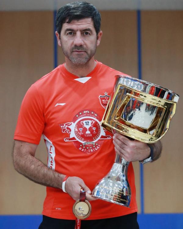 والپیپر کریم باقری والپیپر کریم باقری