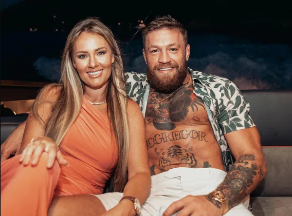 عکس کانر مک گرگور و همسرش عکس کانر مک گرگور و همسرش