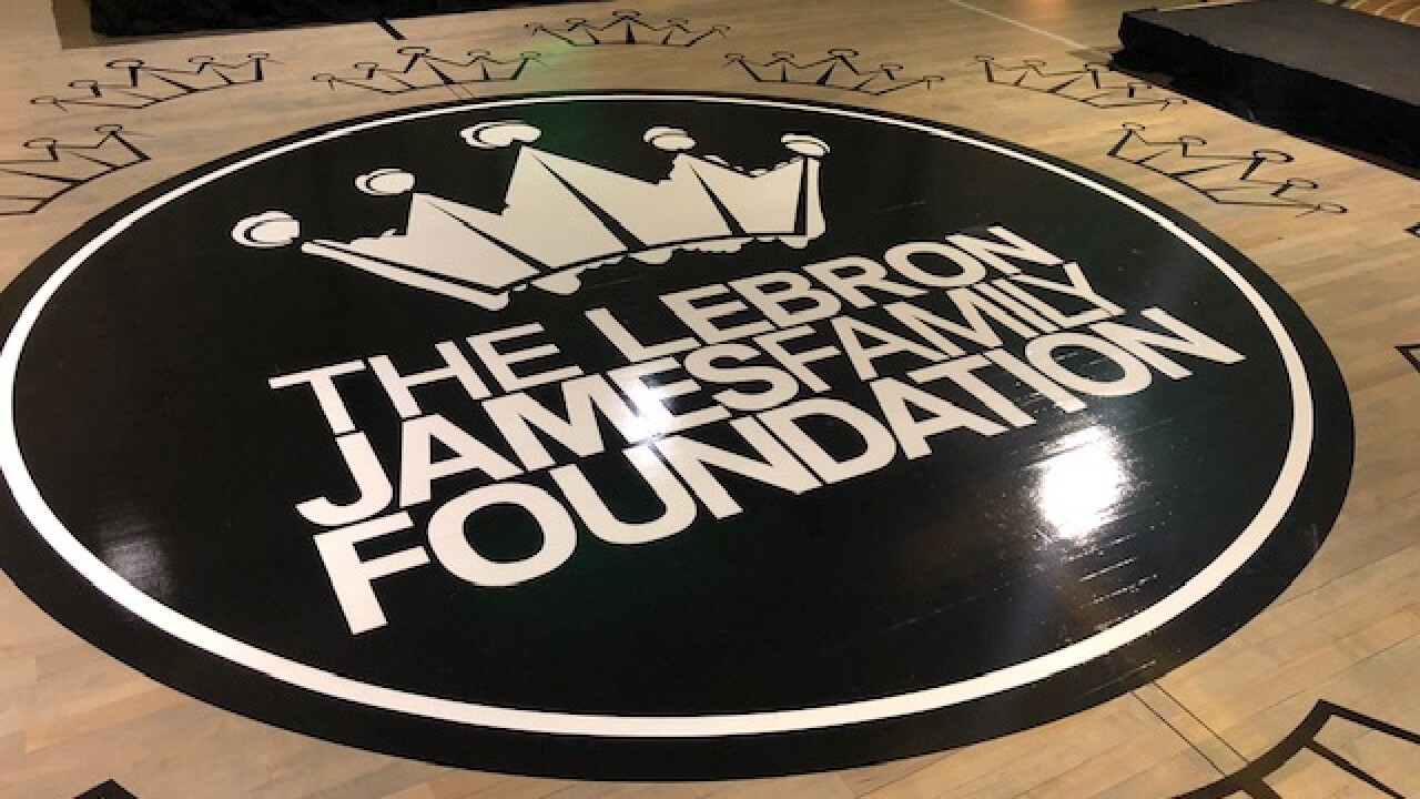 لبرون جیمز زندگی فراتر از بسکتبال لبرون جیمز زندگی فراتر از بسکتبال