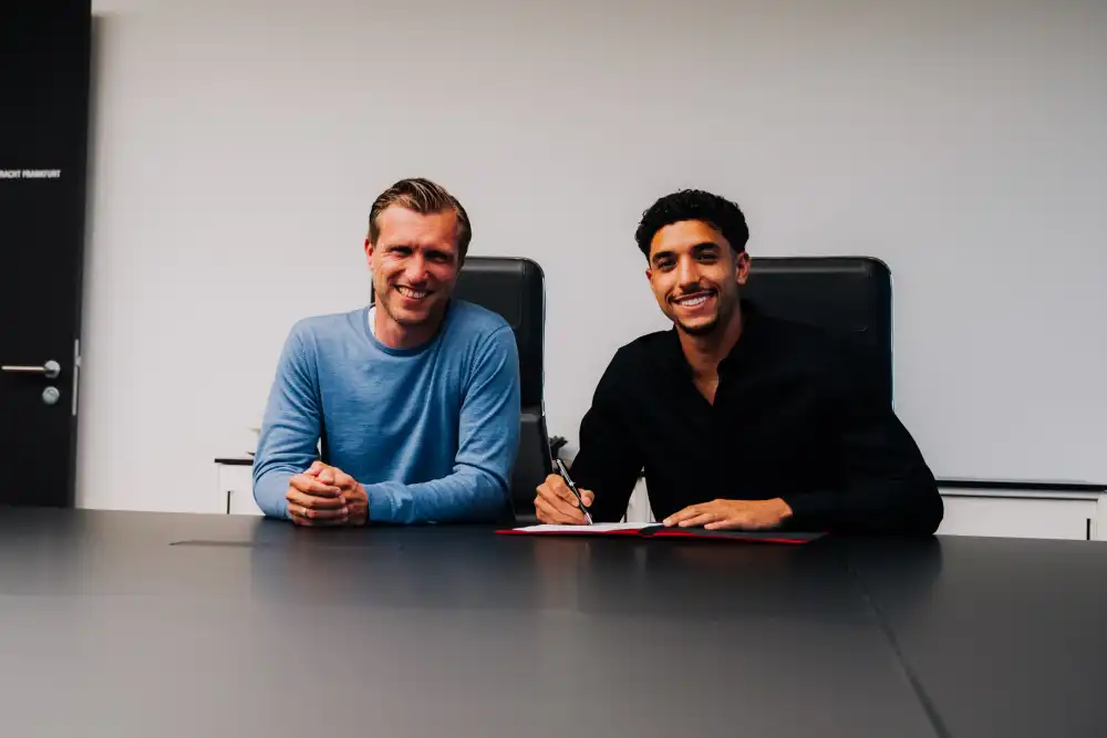 بازگشت عمر مرموش به ولفسبورگ بازگشت عمر مرموش به ولفسبورگ