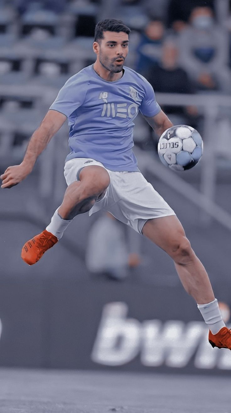 wallpaper Mehdi Taremi