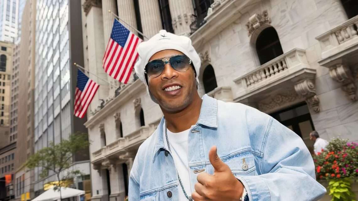 رونالدینیو بازیکن فوتبال رونالدینیو بازیکن فوتبال