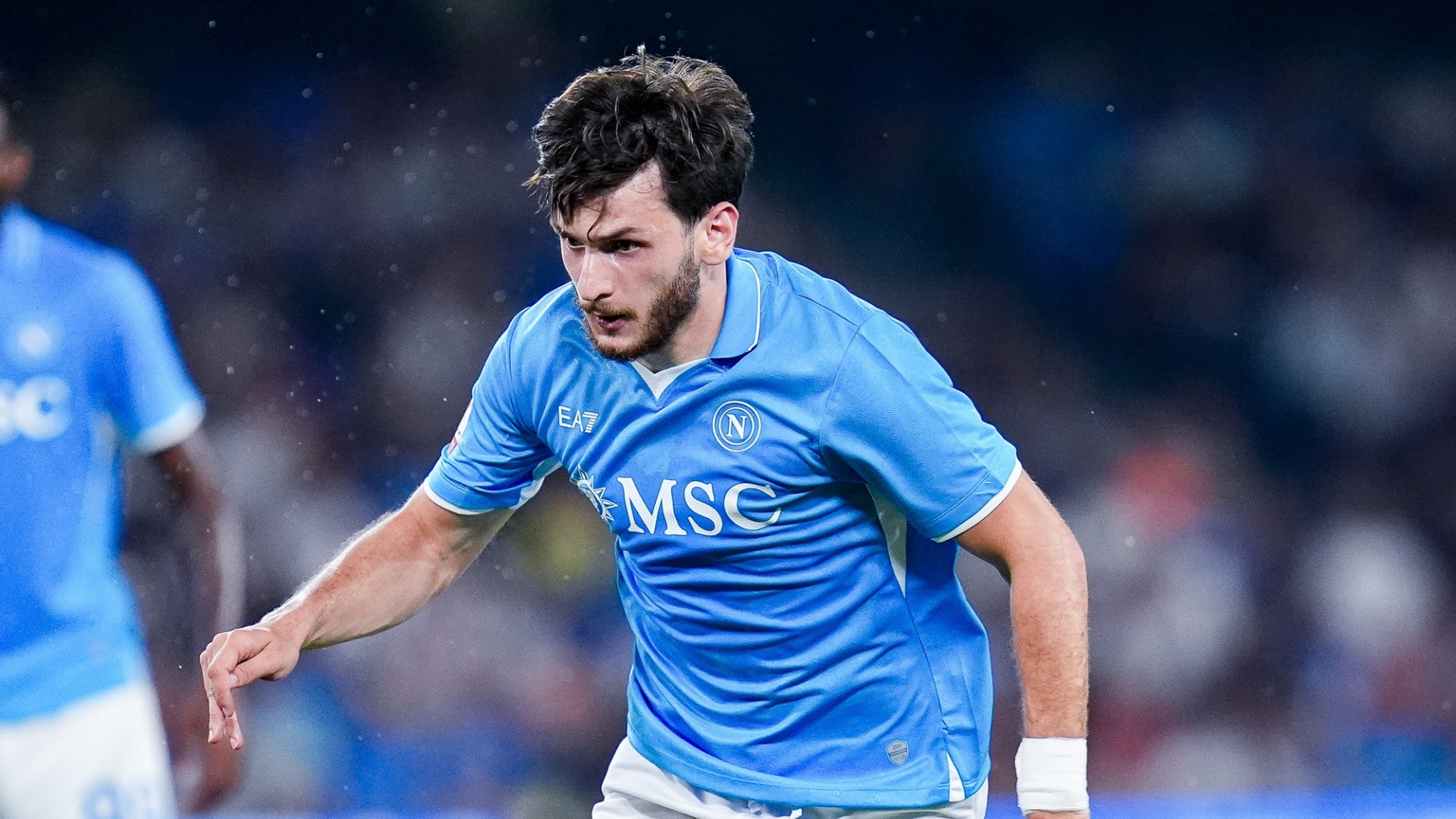 عکس کواراتسخلیا فوتبالیست عکس کواراتسخلیا فوتبالیست