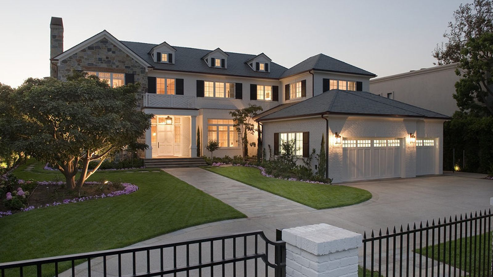 خانه لبرون جیمز در برنت وود خانه لبرون جیمز در برنت وود