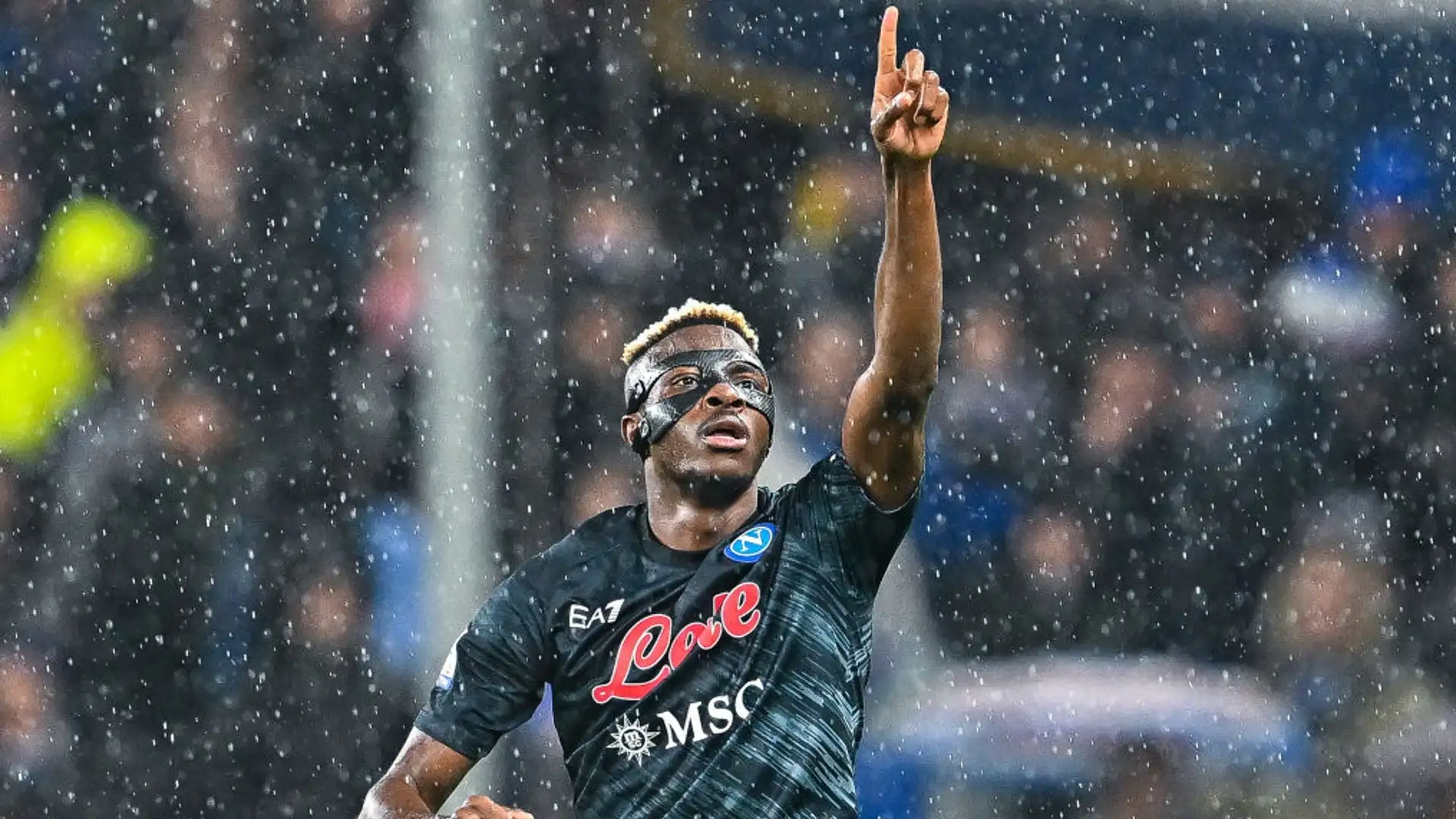 والپیپر ویکتور اوسیمن برای کامپیوتر والپیپر ویکتور اوسیمن برای کامپیوتر