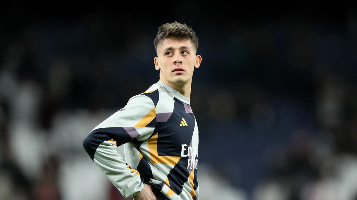 عکس پروفایل آردا گولر