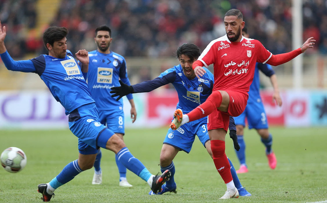 اشکان دژاگه گل به تراکتور