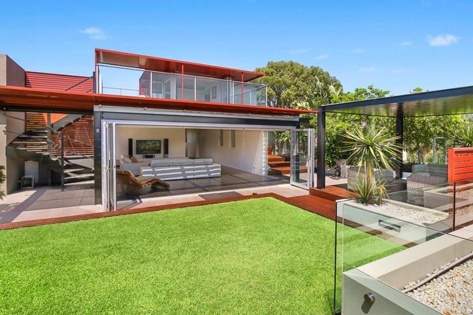 خانه یوسین بولت خانه یوسین بولت