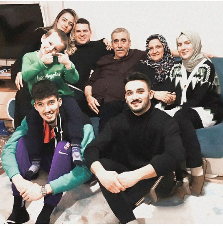 عکس خانوادگی آلتای بایندیر