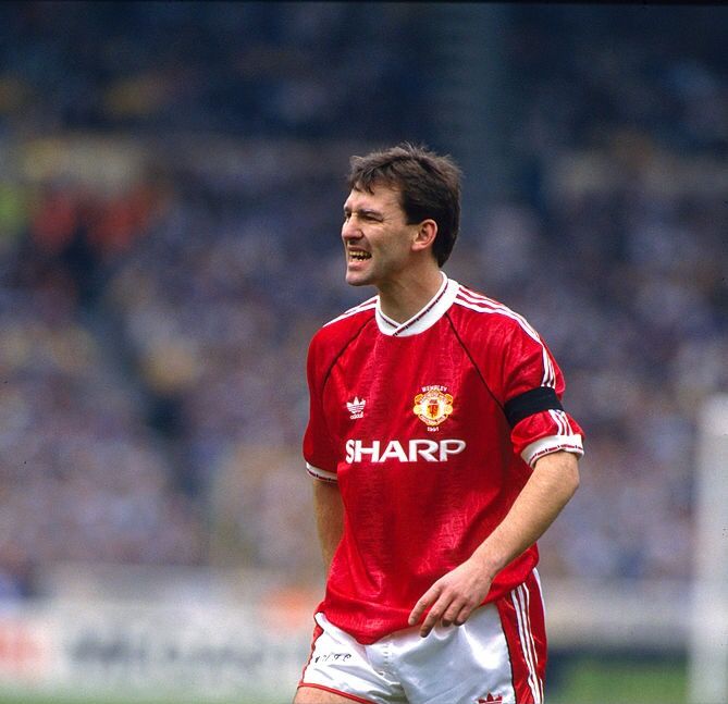 عکس برایان رابسون