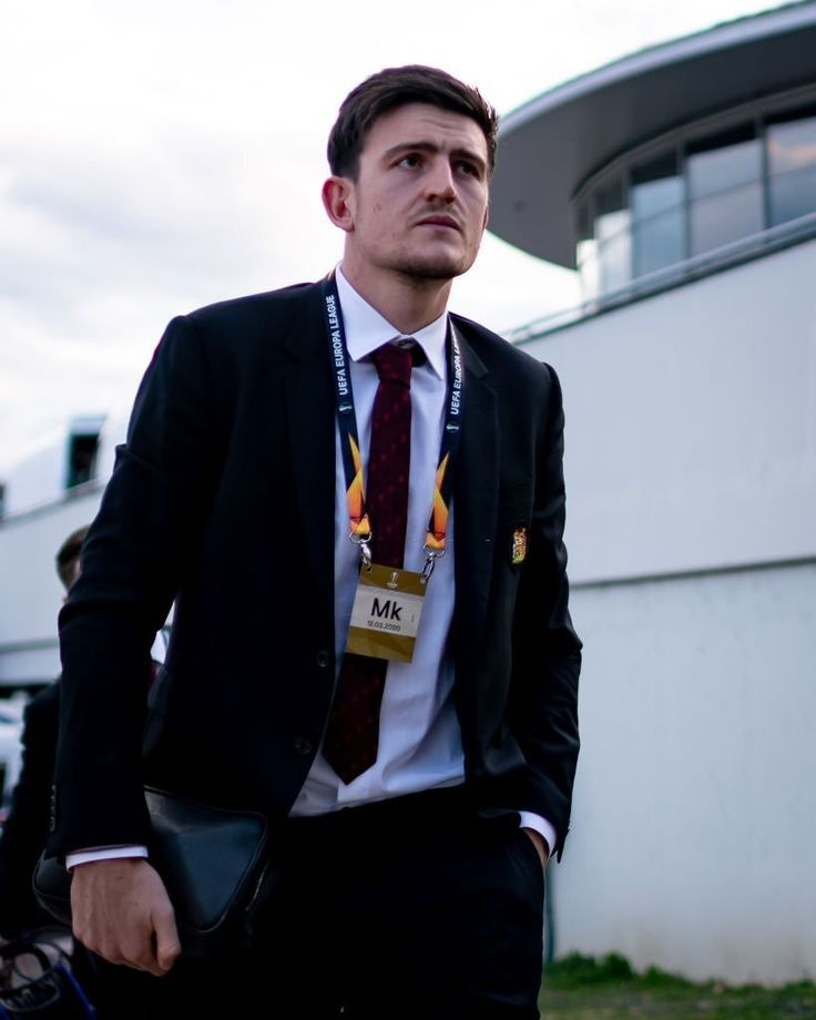 عکس پروفایل هری مگوایر