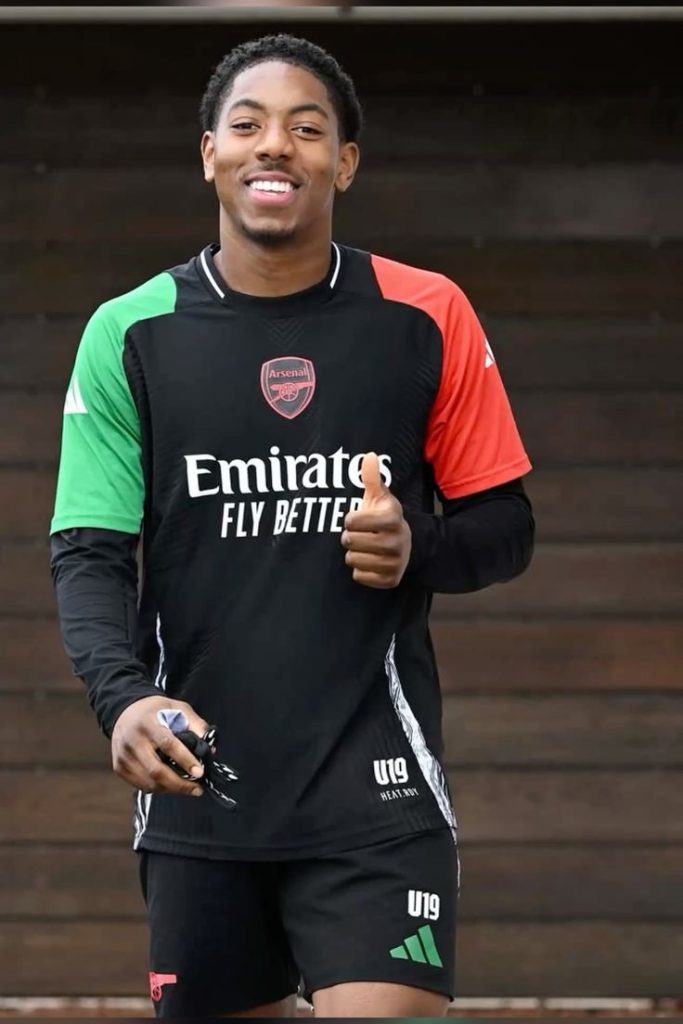 Myles Lewis Skelly wallpaper 4k