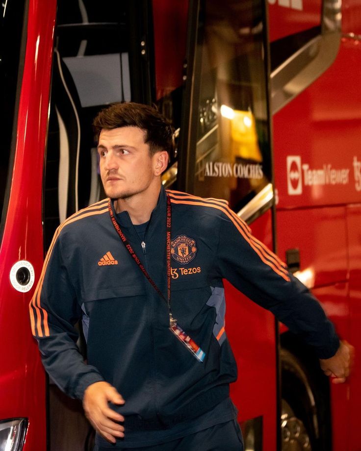 عکس هری مگوایر فوتبالیست