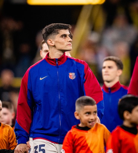 wallpaper for phone Gerard Martin