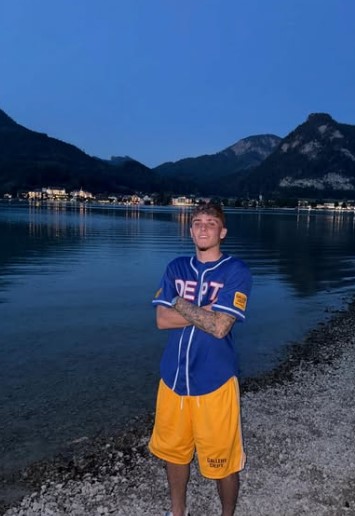 عکس پروفایل بابی کلارک