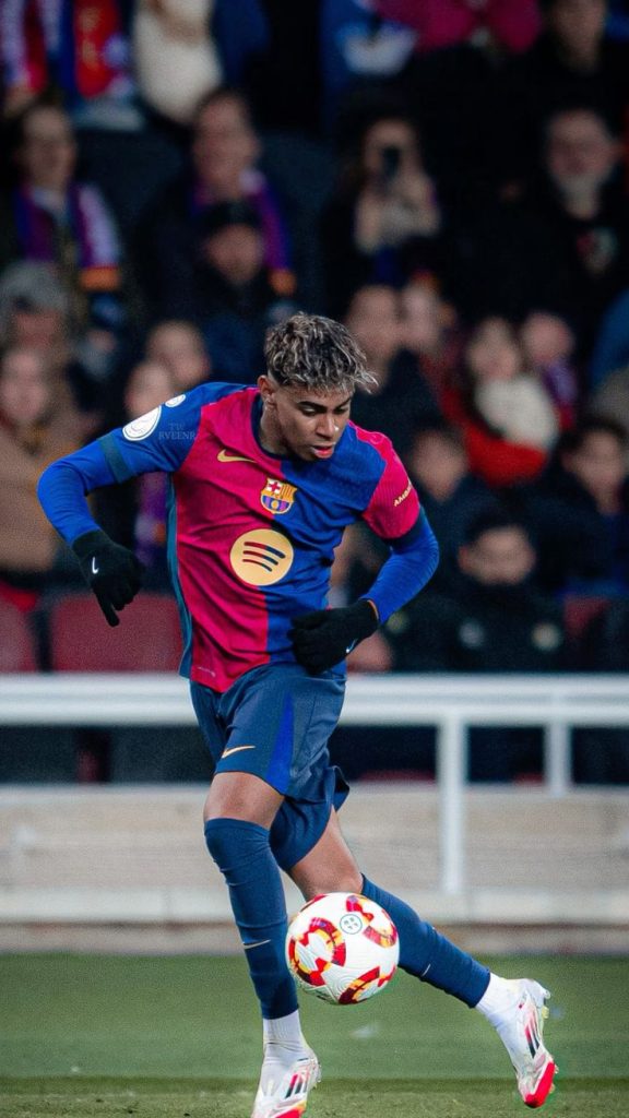 Lamine Yamal wallpaper for phone