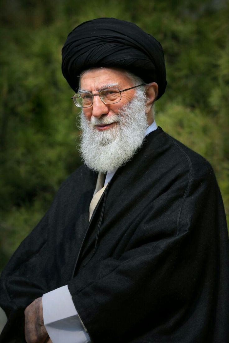 بیوگرافی سید علی خامنهای