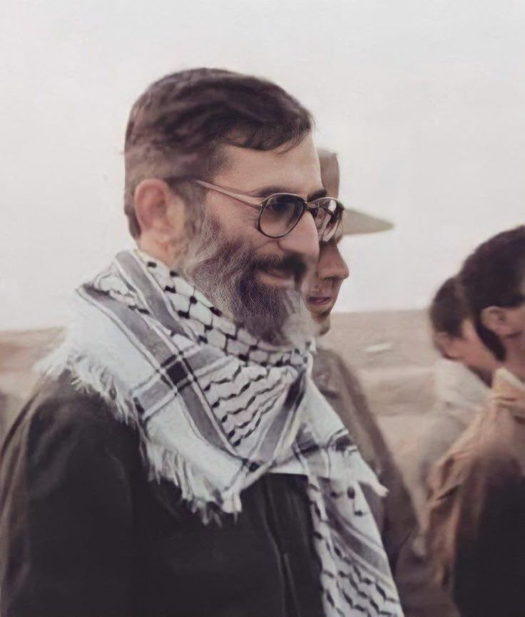 سید علی خامنهای