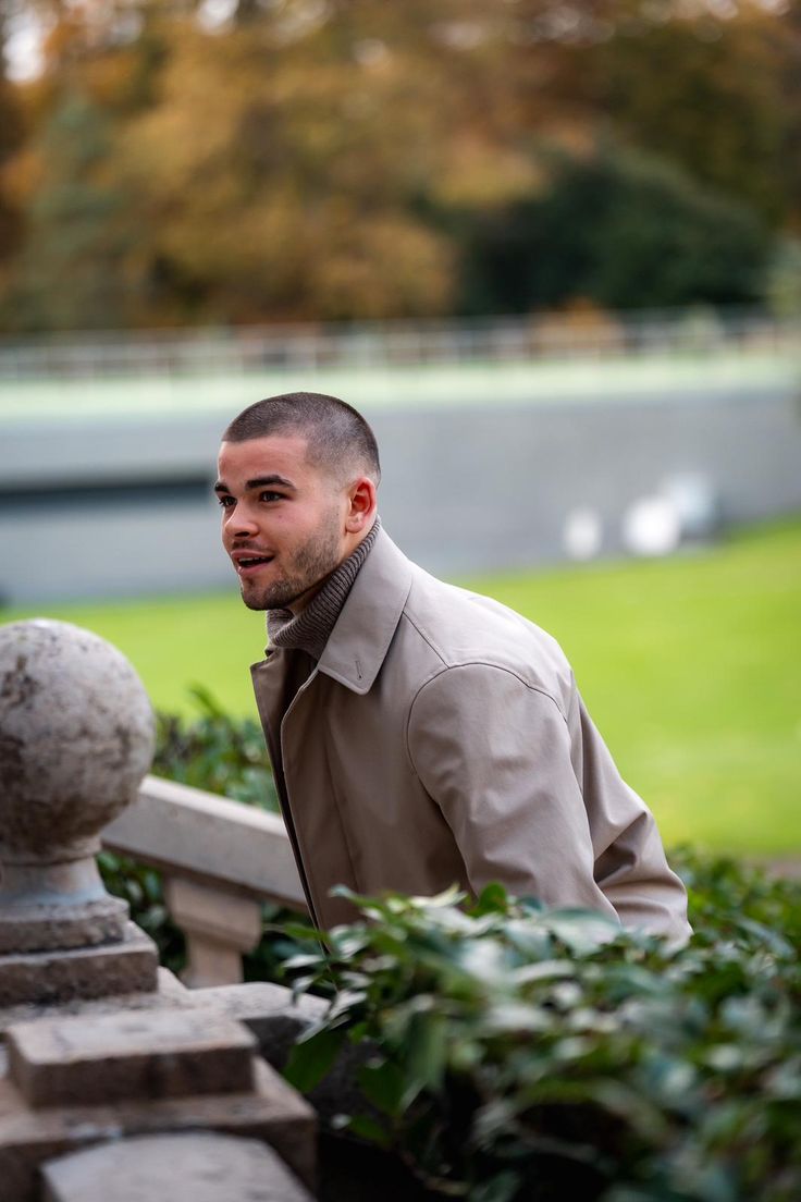 عکس های لوکاس شوالیه